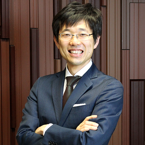 鈴木 宏典 氏