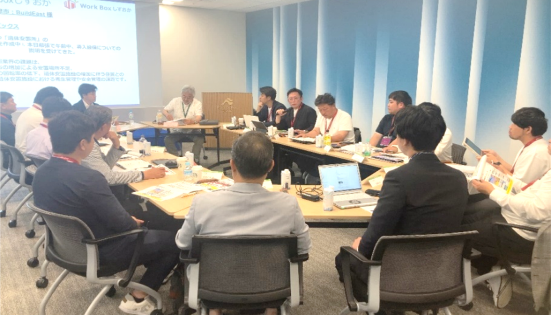 情報交換会の様子1