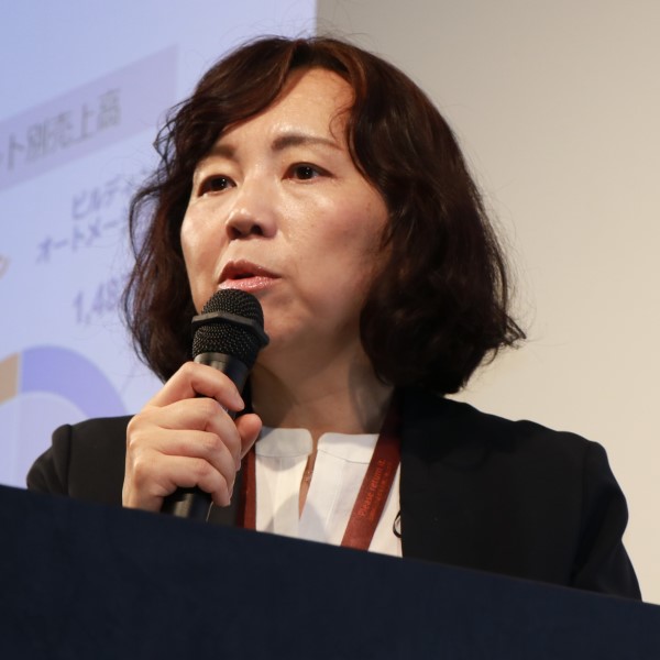 丸山優子氏