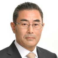 中島靖 氏